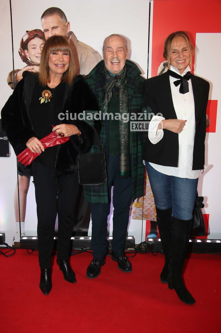Mora Furtado, Gino Bogani y Ginette Reynal (Foto: Movilpress)