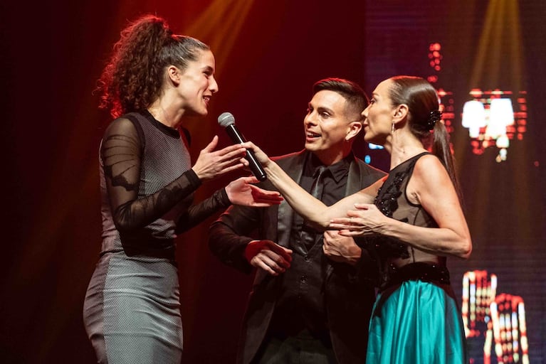 Mora Godoy arrasa con “La Máquina Tanguera”: la gira, fecha por fecha