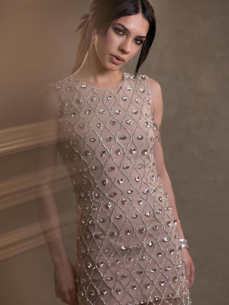 Morena, hija de Pablo Echarri y Nancy Dupláa, debutó como modelo y causó sensación en la moda argentina | Créditos: Instagram @cynthiamartos