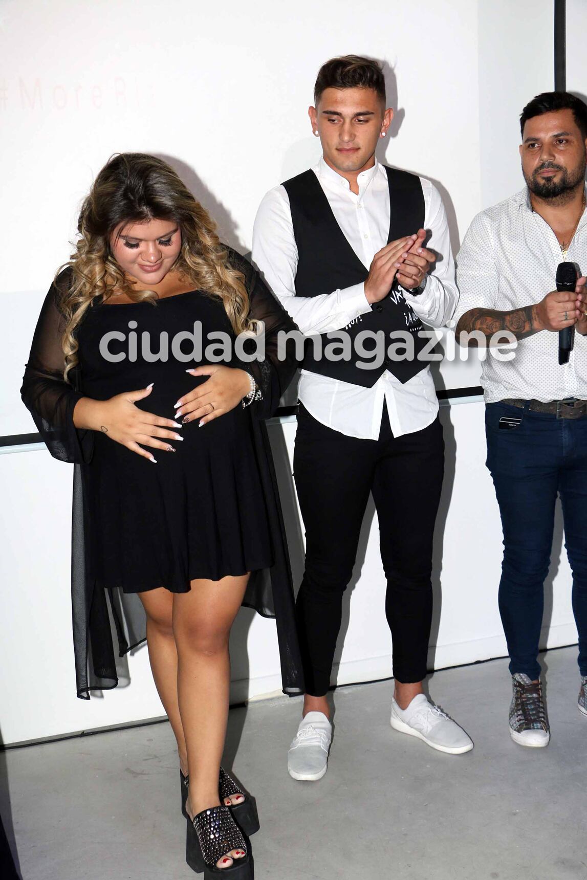 Morena Rial, embarazada de siete meses, se lanzó como cantante (Fotos: Movilpress). 