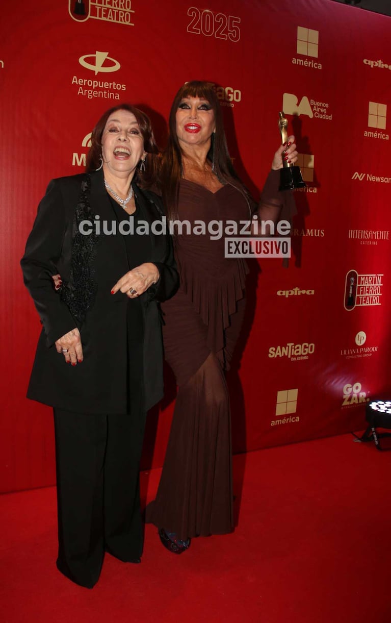 Moria Casán y Nora Cárpena (Foto: Movilpress)