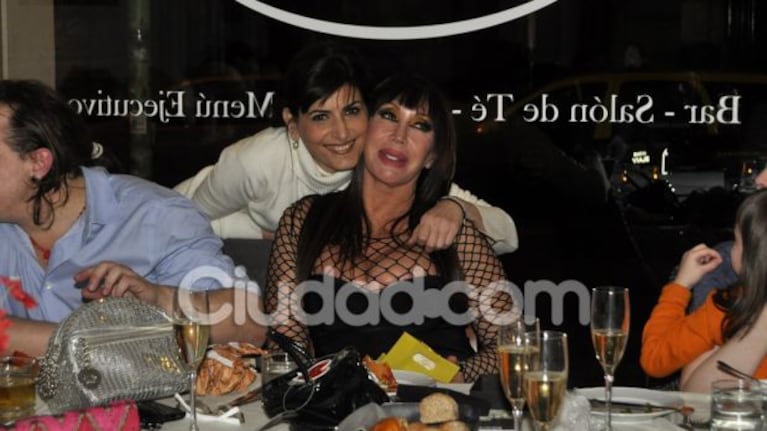 Moria Casán y un divertido festejo de cumpleaños (Foto: Jennifer Rubio).