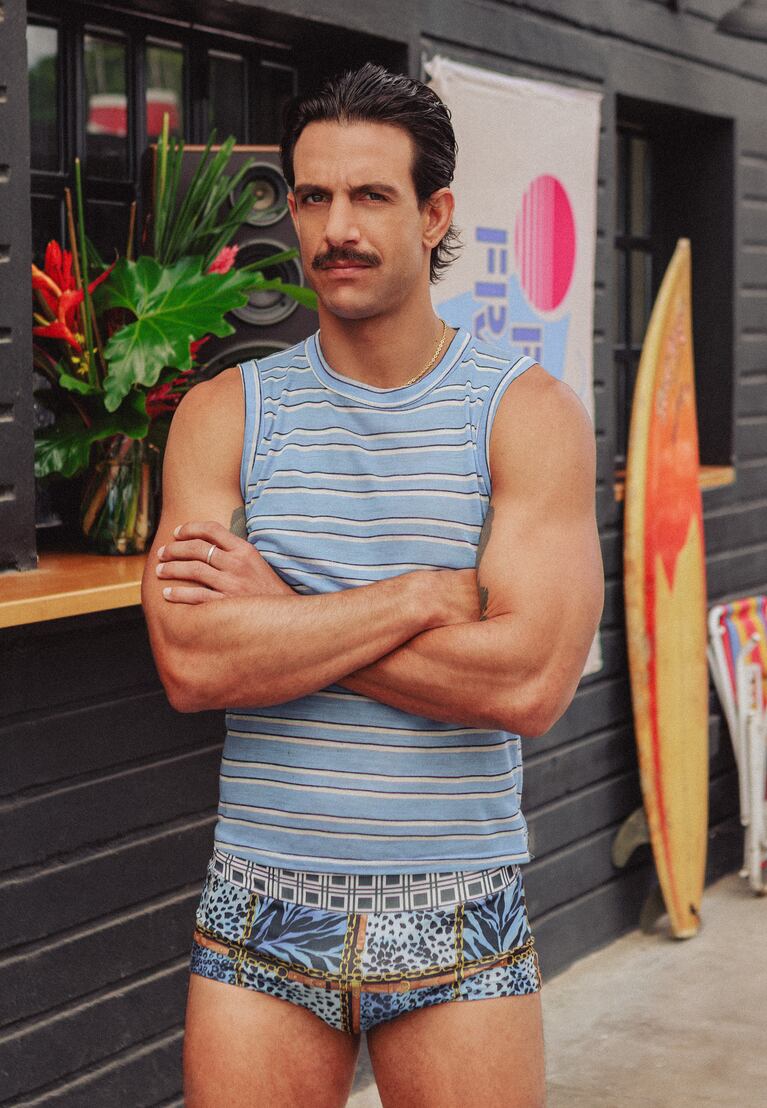 Moria. Joaquin Ferreira as Luis Vadala in Moria. Cr. Alina Schwarcz / Netflix ©2026