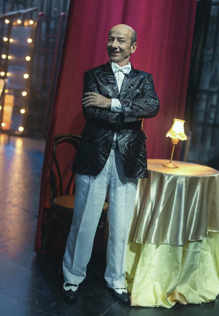 Moria. Pacha Rosso as Olmedo in Moria. Cr. Alina Schwarcz / Netflix ©2026