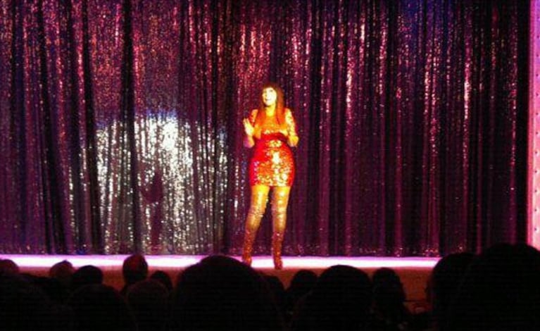 Moria y Carmen, juntas sobre el escenario de Escandalosas (Foto: @maxicardaci). 