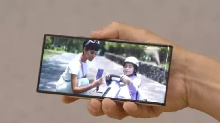 Motorola presenta su concepto de móvil enrollable