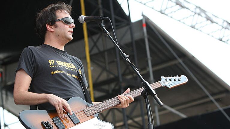 Murió el músico Adam Schlesinger por coronavirus