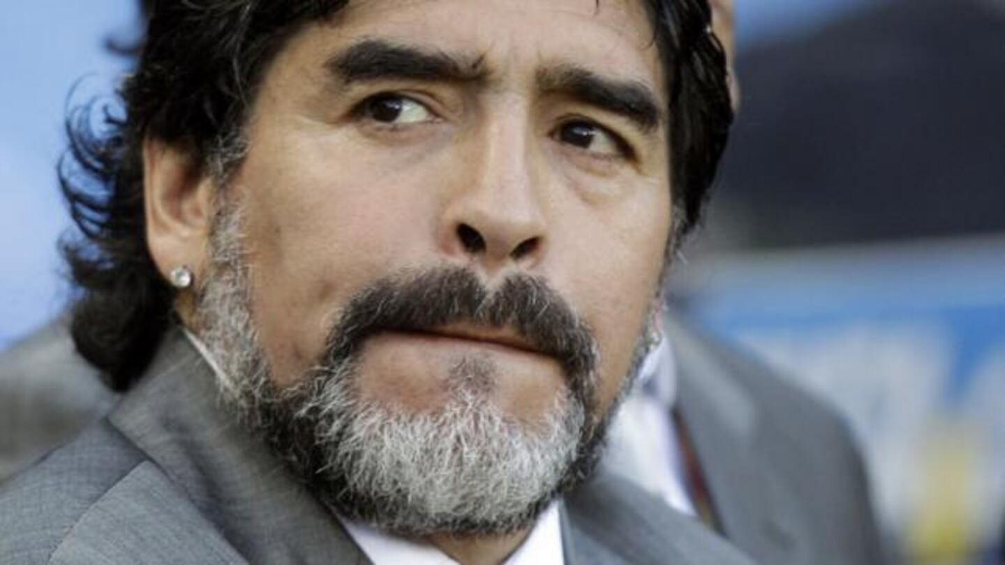 Murió el perro que mordió a Maradona