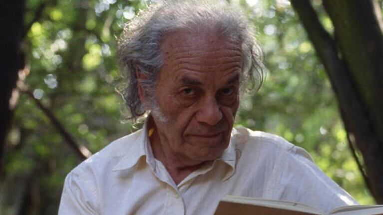 Murió el poeta chileno Nicanor Parra a los 103 años