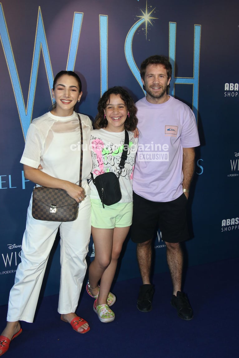 Nacho Riera y Thelam Fardín en un evento infantil (Foto: Movilpress).