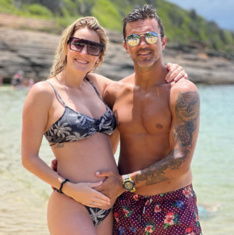 Nació Luca, el hijo de Mica Viciconte y Fabián Cubero: la primera foto del bebé con sus papás