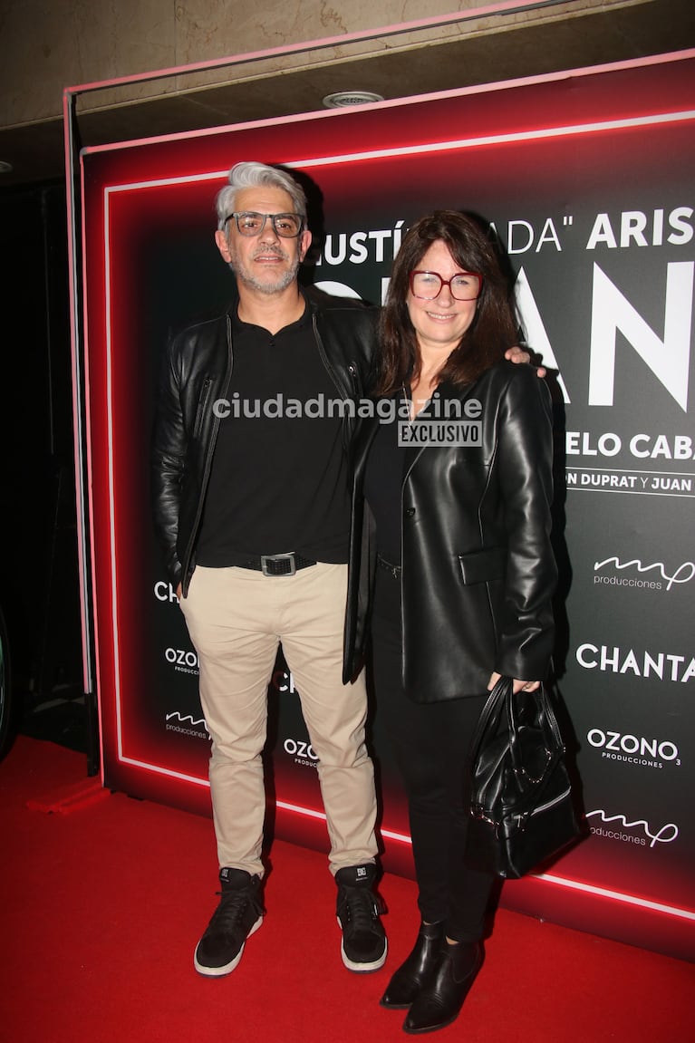 Nancy Dupláa y Pablo Echarri en el estreno de Agustín 'Soy Rada' Aristarán (Foto: Movilpress).