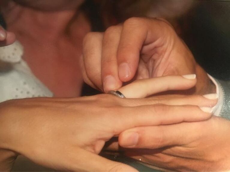 Nancy Dupláa y su romántica foto en el aniversario de su boda con Pablo Echarri: "12 años de amore infinto"