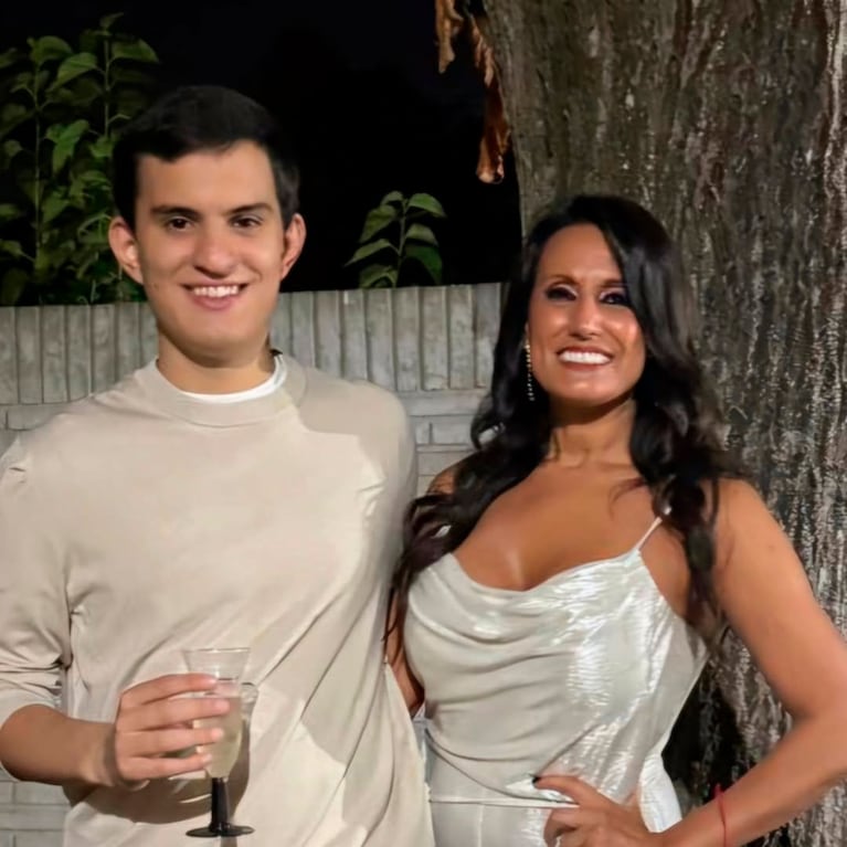 Nancy Duré con Manuel Cerolini, su hijo. (Foto: @Nancy.Dure)