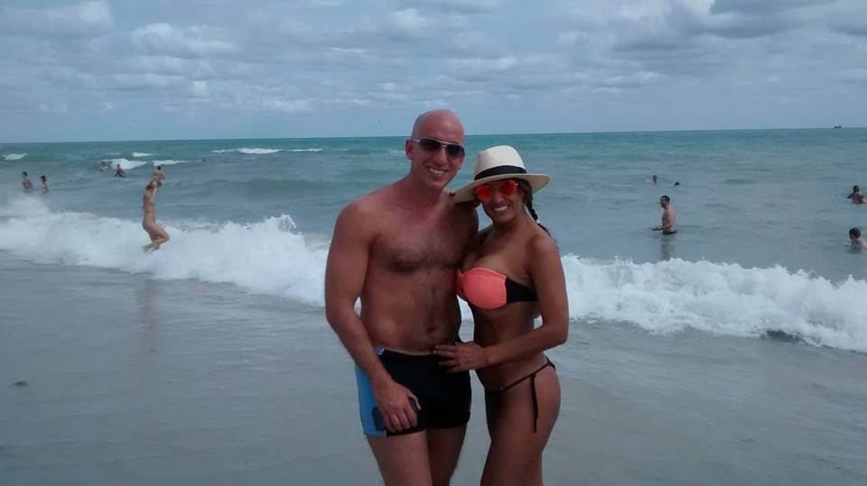 Nancy Duré con su novio en Miami. Foto: Facebook.