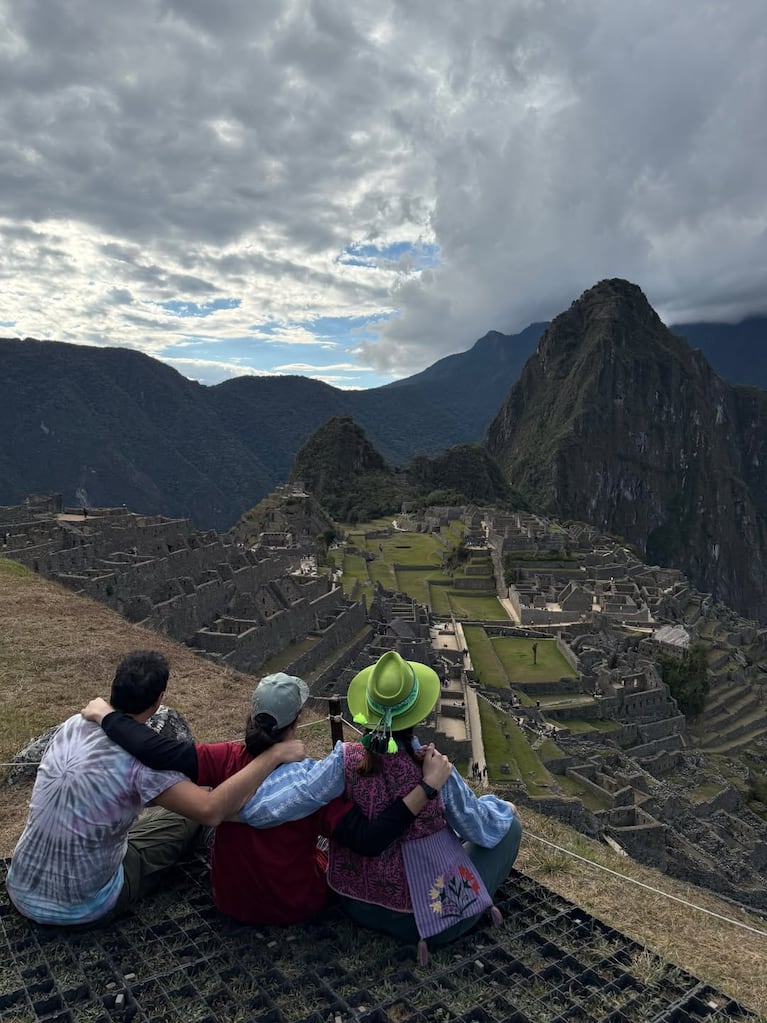 Natalia Oreiro mostró su viaje a Machu Picchu junto a Ricardo Mollo y su hijo: las fotos y el look elegido. Crédito: Instagram