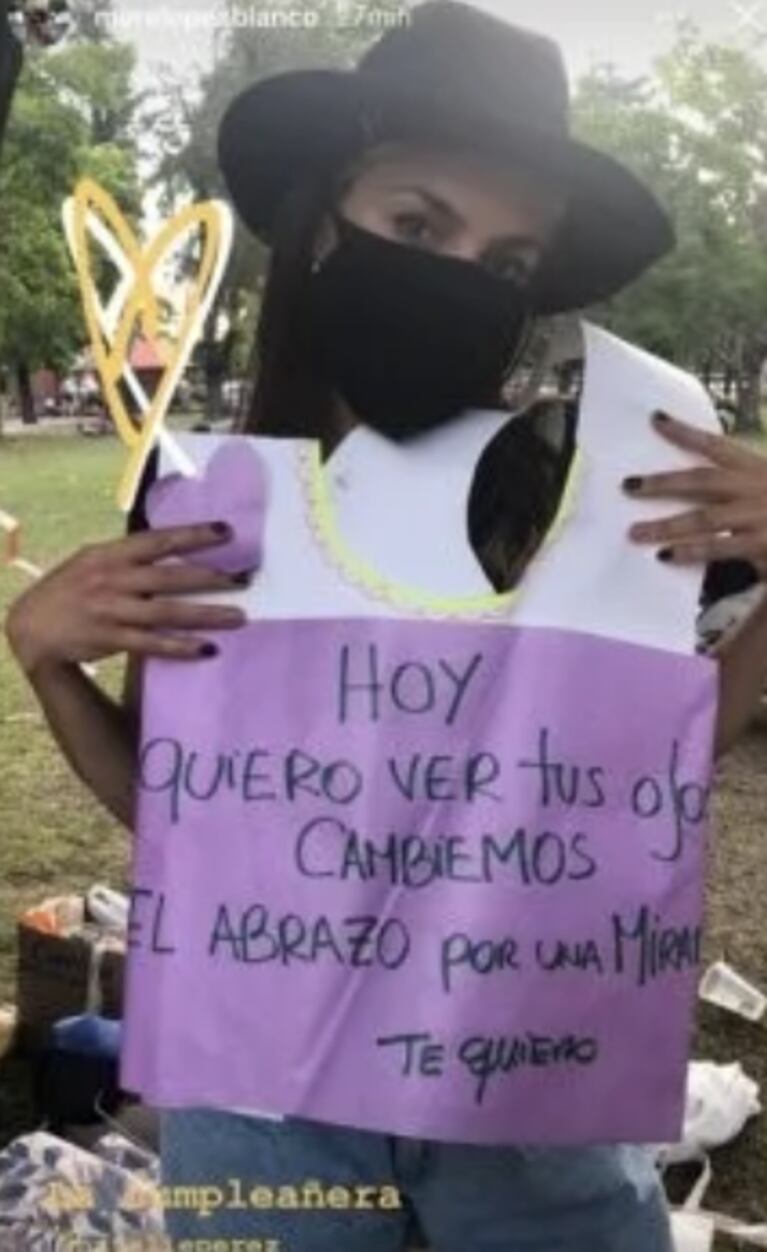 Natalie Pérez celebró su cumple al aire libre con un fuerte mensaje: "Cambiemos el abrazo por una mirada"
