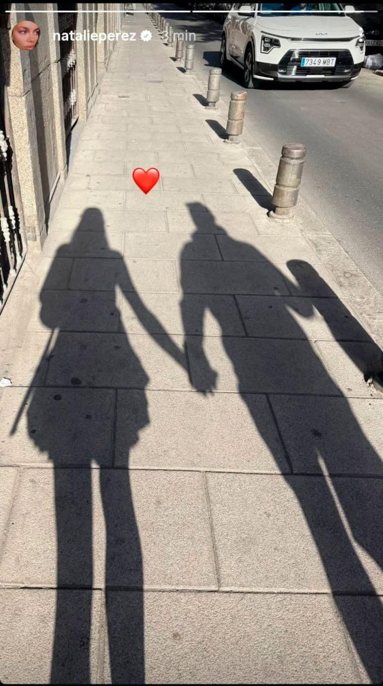 Natalie Pérez, de novia con el productor Tomás Rottemberg (Foto: Instagram)
