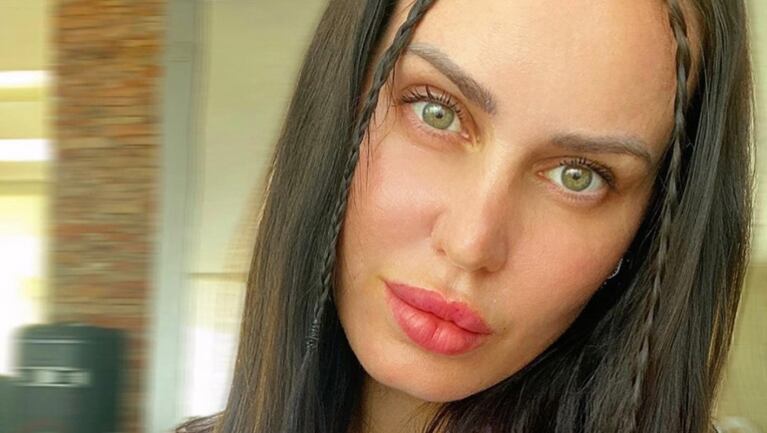 Natalie se hartó de los haters y les puso los puntos.