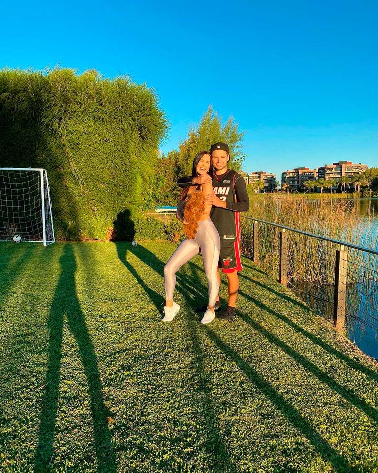 Natalie Weber y Mauro Zárate en su casa de Nordelta (Foto: Instagram @nannitaweber)