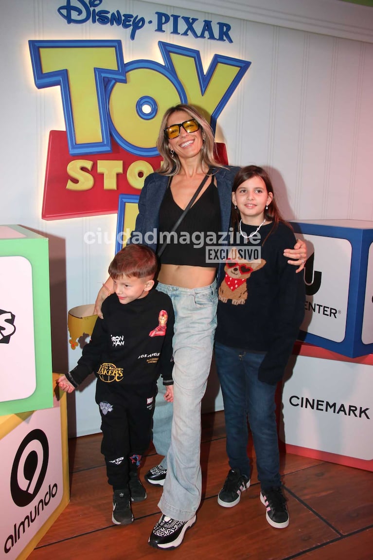 Nati Franzoni con sus hijos (Foto: Movilpress)