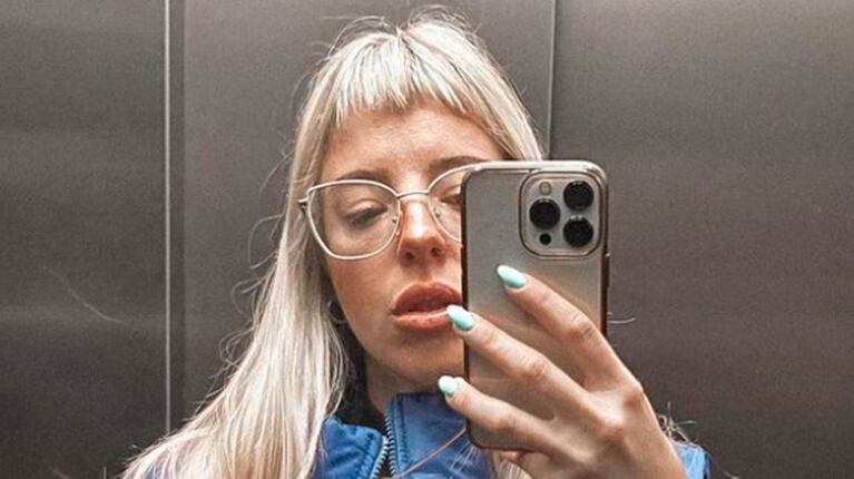 Nati Jota reveló el peculiar motivo por el cual siempre se saca selfies en el ascensor de su edificio.