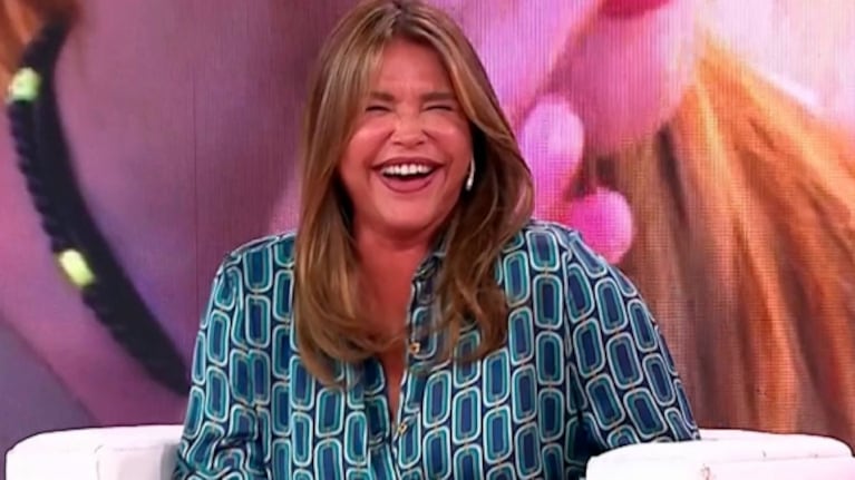 Nazarena Vélez vivió una desopilante situación con Leevon Kennedy en el baño y Yanina Latorre lloró de la risa
