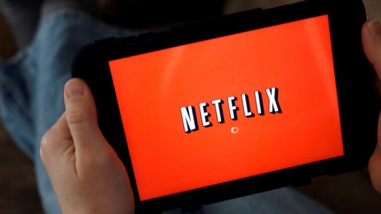 Netflix lanza el soporte para audio espacial en iPhone y iPad. Foto: AP.