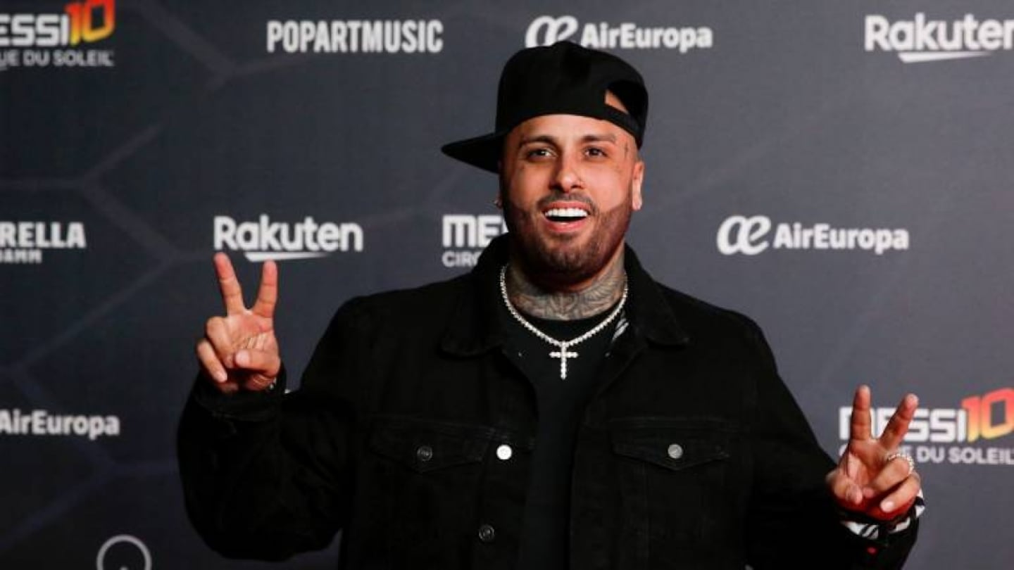 Nicky Jam lanzó su nuevo tema: Ojos Rojos