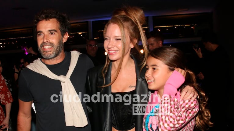 Nico Cabré, Rocío Pardo y Rufina. Foto: Movilpress