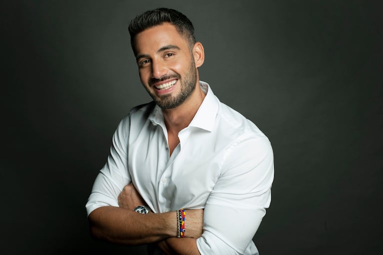 Nico Occhiato, conductor de La Voz. Foto: Telefe