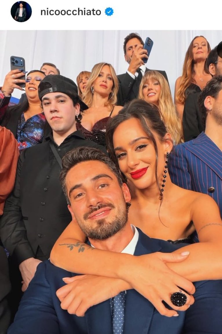 Nico Occhiato y Flor Jazmín Peña. Atrás, Julieta Prandi y Laurita Fernández