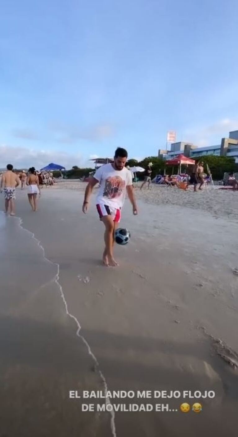 Nico Occhiato y sus vacaciones con amigos en las playas de Brasil: "Cómo necesitaba un poco de esto"