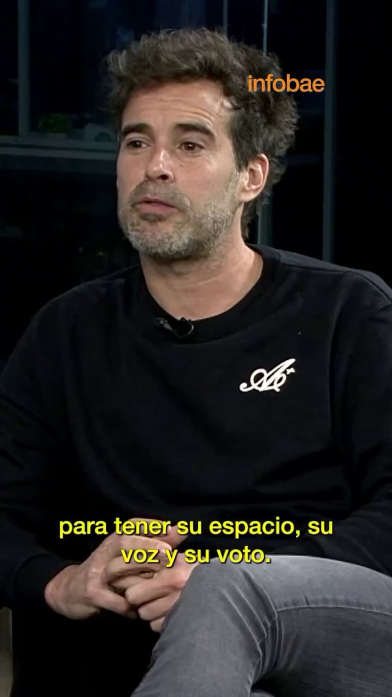 Nicolás Cabré en una entrevista con Tati Schapiro (Foto: captura de Infobae).