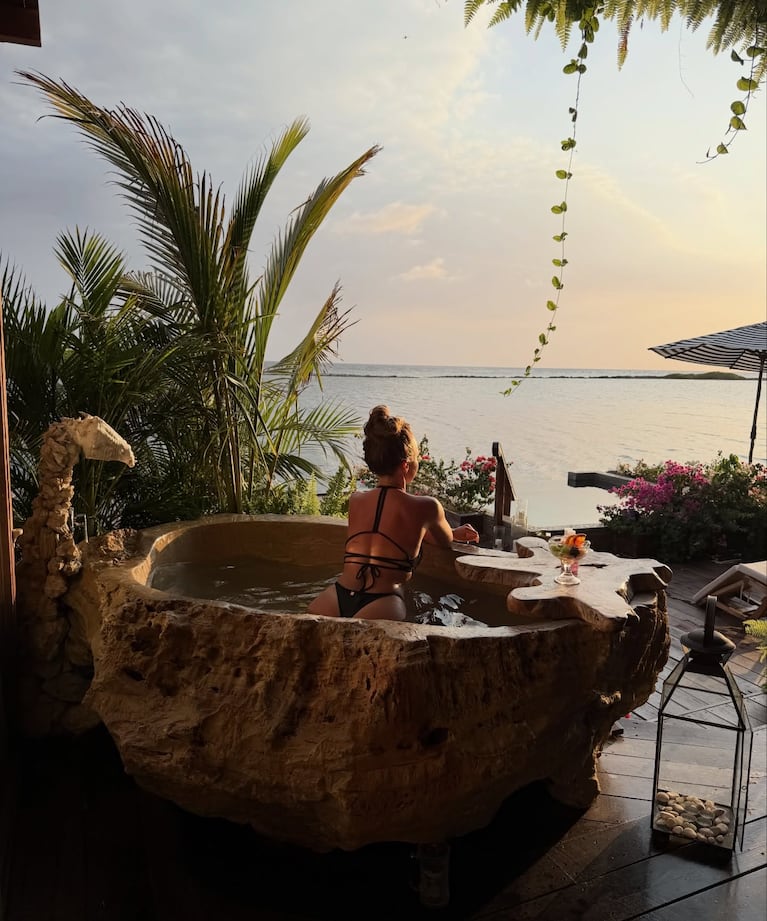 Nicolás Cabré y Rocío Pardo en una exclusiva luna de miel: las fotos en playas paradisíacas del Caribe | Créditos: Instagram @rrociopardo