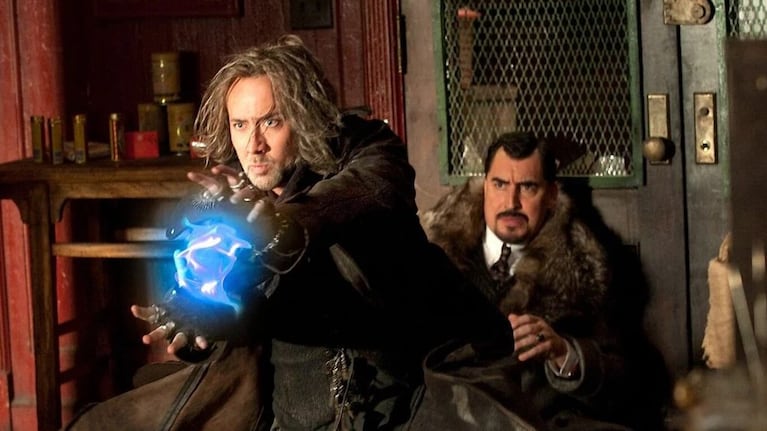 Nicolas Cage interpreta a un hechicero en esta película de Disney+-