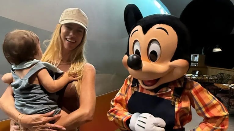 Nicole Neuman en el lugar más feliz de la tierra