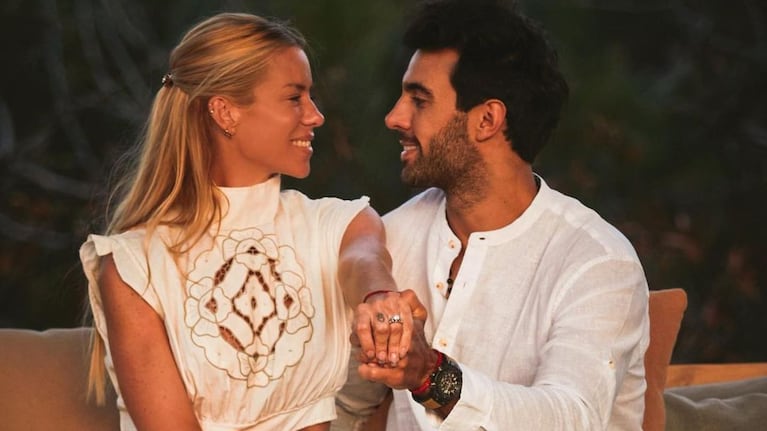 Nicole Neumann con Manu Urcera en la noche de compromiso / Foto Instagram