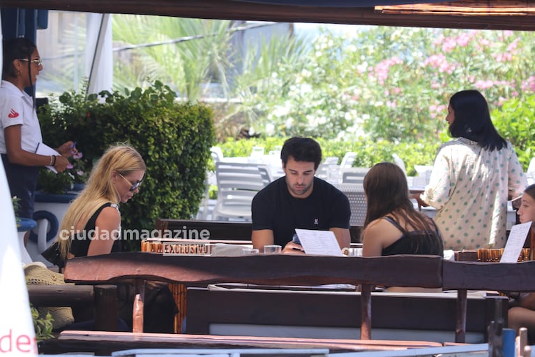 Nicole Neumann en un almuerzo familiar en Punta del Este (Foto: RS Fotos).