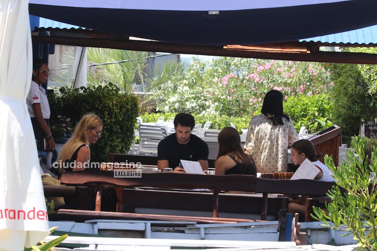 Nicole Neumann en un almuerzo familiar en Punta del Este (Foto: RS Fotos).