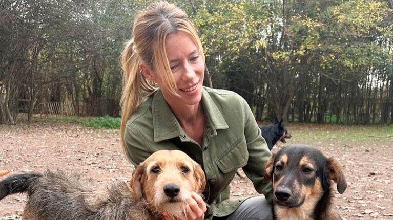 Nicole Neumann reveló cómo ayudaba a los perros callejeros cuando era bebé.