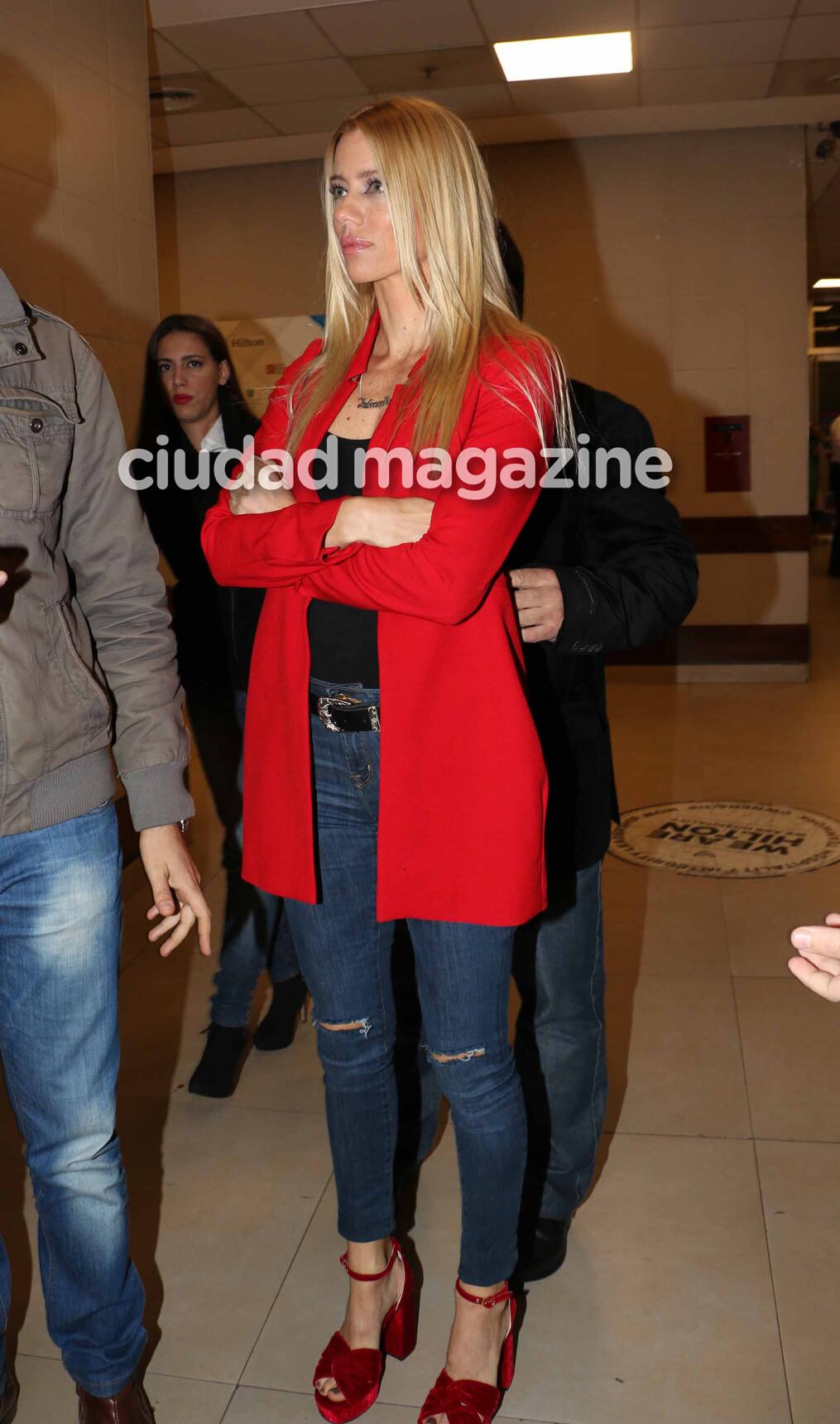 Nicole Neumann volvió a desfilar tras su ruptura de Cubero (Fotos: Movilpress).