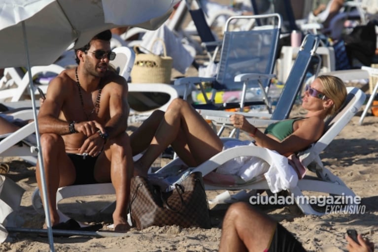 Nicole Neumann y Manu Urcera celebraron su compromiso en las playas de Punta del Este: todas las fotos