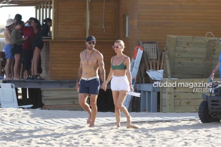 Nicole Neumann y Manu Urcera celebraron su compromiso en las playas de Punta del Este: todas las fotos