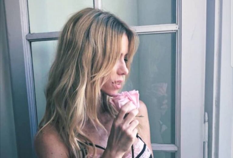 Nicole Neumann y su producción ultra sexy: súper abdominales y lencería hot