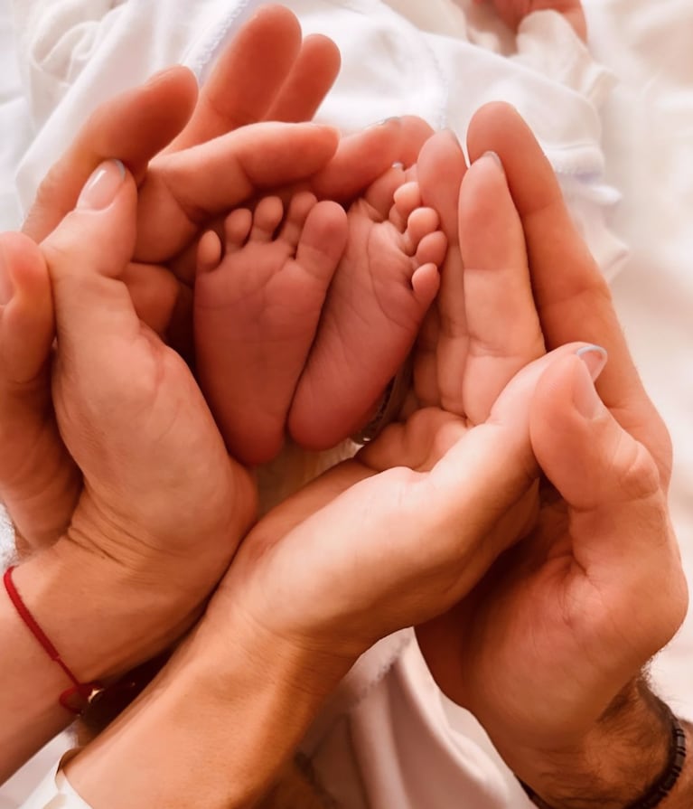Nicole se convirtió en mamá con Manu.