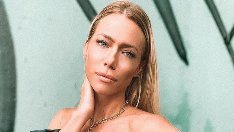 Nicole se mostró indignada en sus vacaciones.