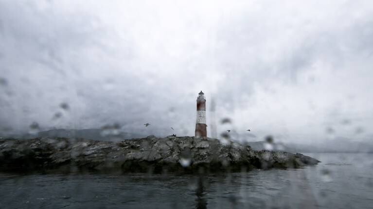 Nieva en Ushuaia por primera vez en la temporada invernal: mirá el video y las fotos