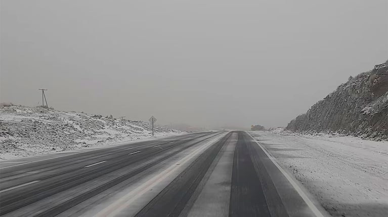 Nieve en as Altas Cumbres (Foto: Prensa Policía de Córdoba)