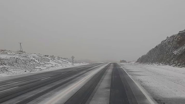 Nieve en as Altas Cumbres (Foto: Prensa Policía de Córdoba)